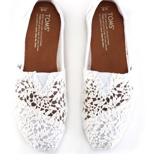 Toms Lace Leaves Classic Slip-on Shoes